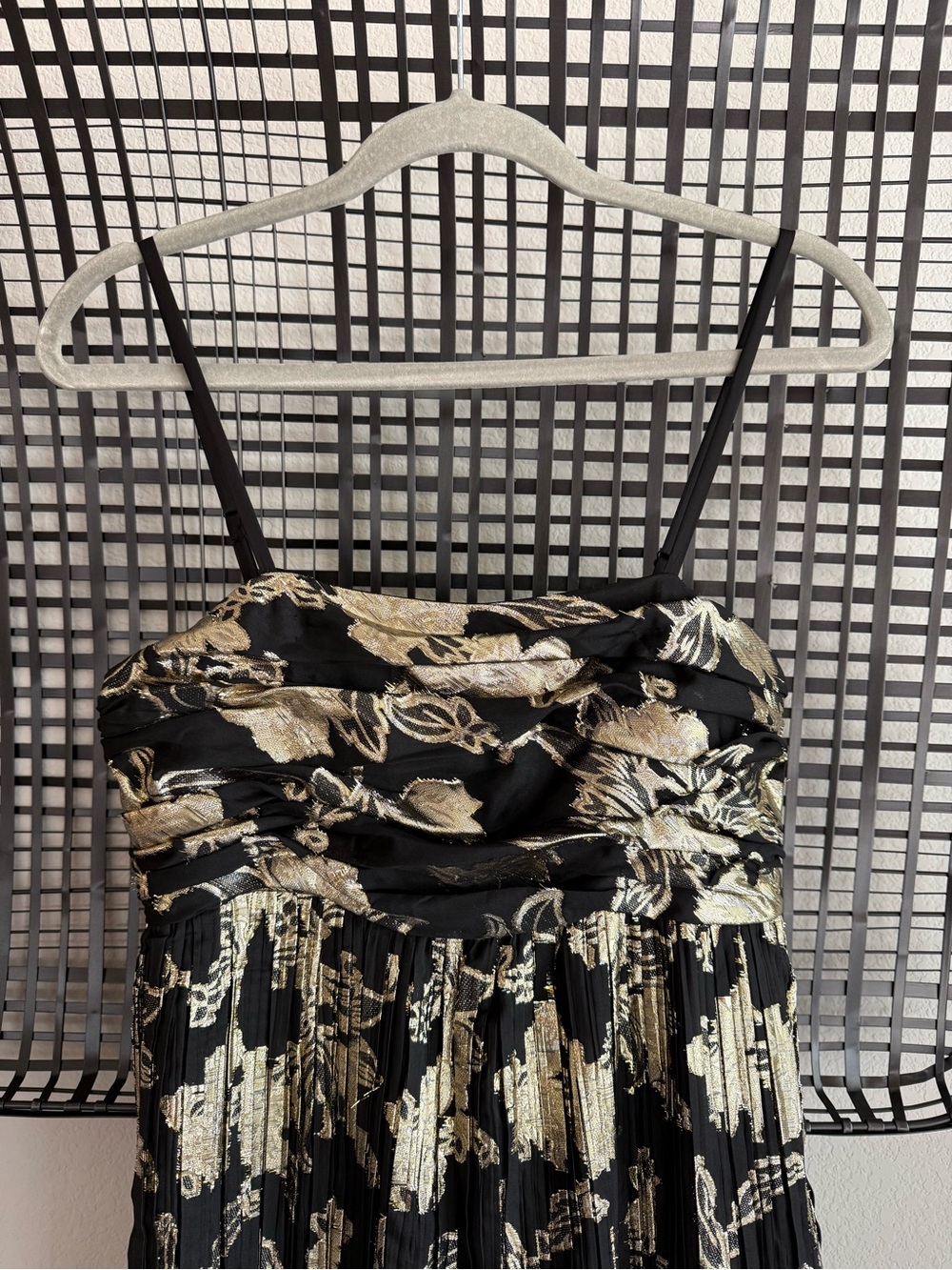 Anthropologie Hutch Mabel Foil Pleated Jumpsuit - Picture 4 of 10